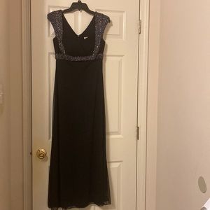 Joanna Chen Size 2 Navy blue dress.